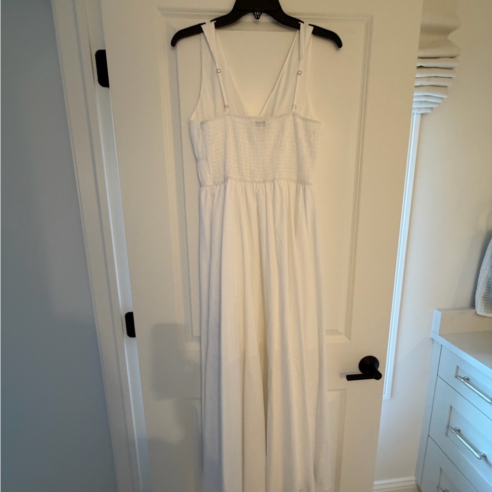 NWOT Moon River V neck tie front midi dress - Picture 8 of 12